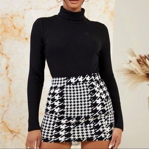 SHEIN houndstooth skirt